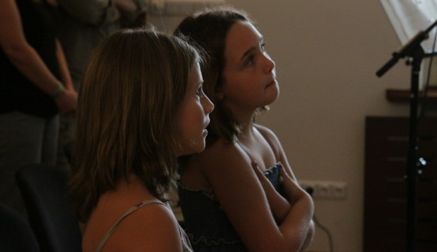 kids in worship